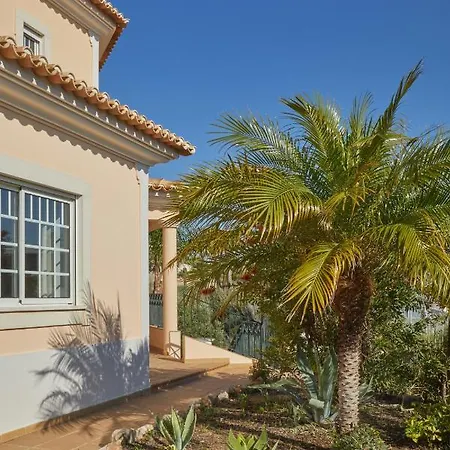 Villa Monte Das Oliveiras Lux - 600m From The Beach - Swimming Pool - Wi Fi - Aircon