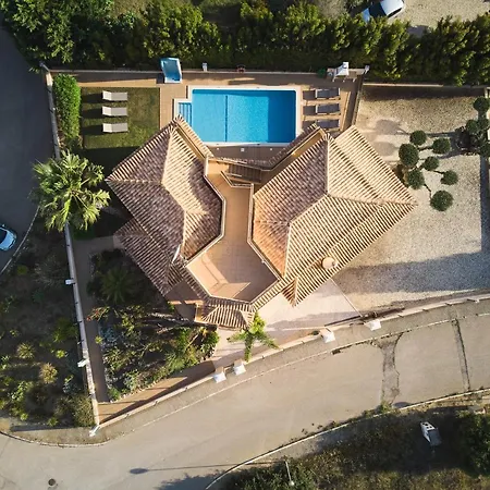 Monte Das Oliveiras Lux - 600m From The Beach - Swimming Pool - Wi Fi - Aircon Albufeira