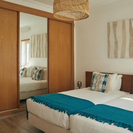 Monte Das Oliveiras Lux - 600m From The Beach - Swimming Pool - Wi Fi - Aircon *