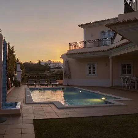 Monte Das Oliveiras Lux - 600m From The Beach - Swimming Pool - Wi Fi - Aircon Villa