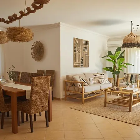 Monte Das Oliveiras Lux - 600m From The Beach - Swimming Pool - Wi Fi - Aircon וילה אלבופיירה